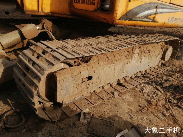 龙工 LG6060D 挖掘机